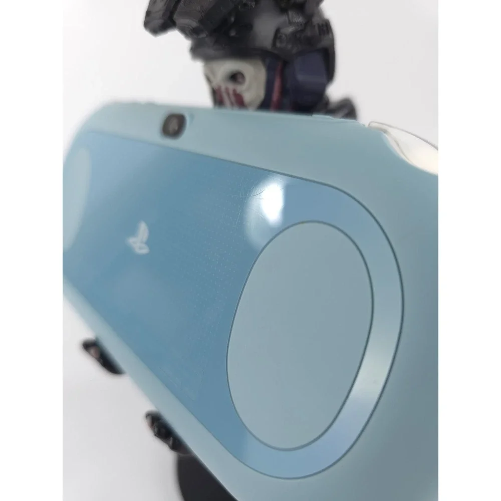 SONY PS Vita PCH-2000 Slim Light Blue White Wi-Fi w/ Bag/Charger/ Japanese Games